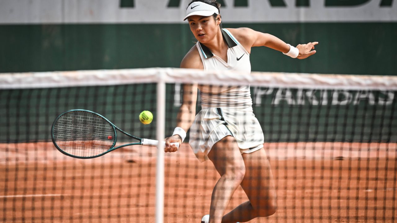 „Încă mă simt prost” Emma Răducanu, urmărită de vinovăție pentru ce i-a făcut lui Andy Murray anul trecut, la retragere „Încă mă simt prost” Emma Răducanu, urmărită de vinovăție pentru ce i-a făcut lui Andy Murray anul trecut, la retragere