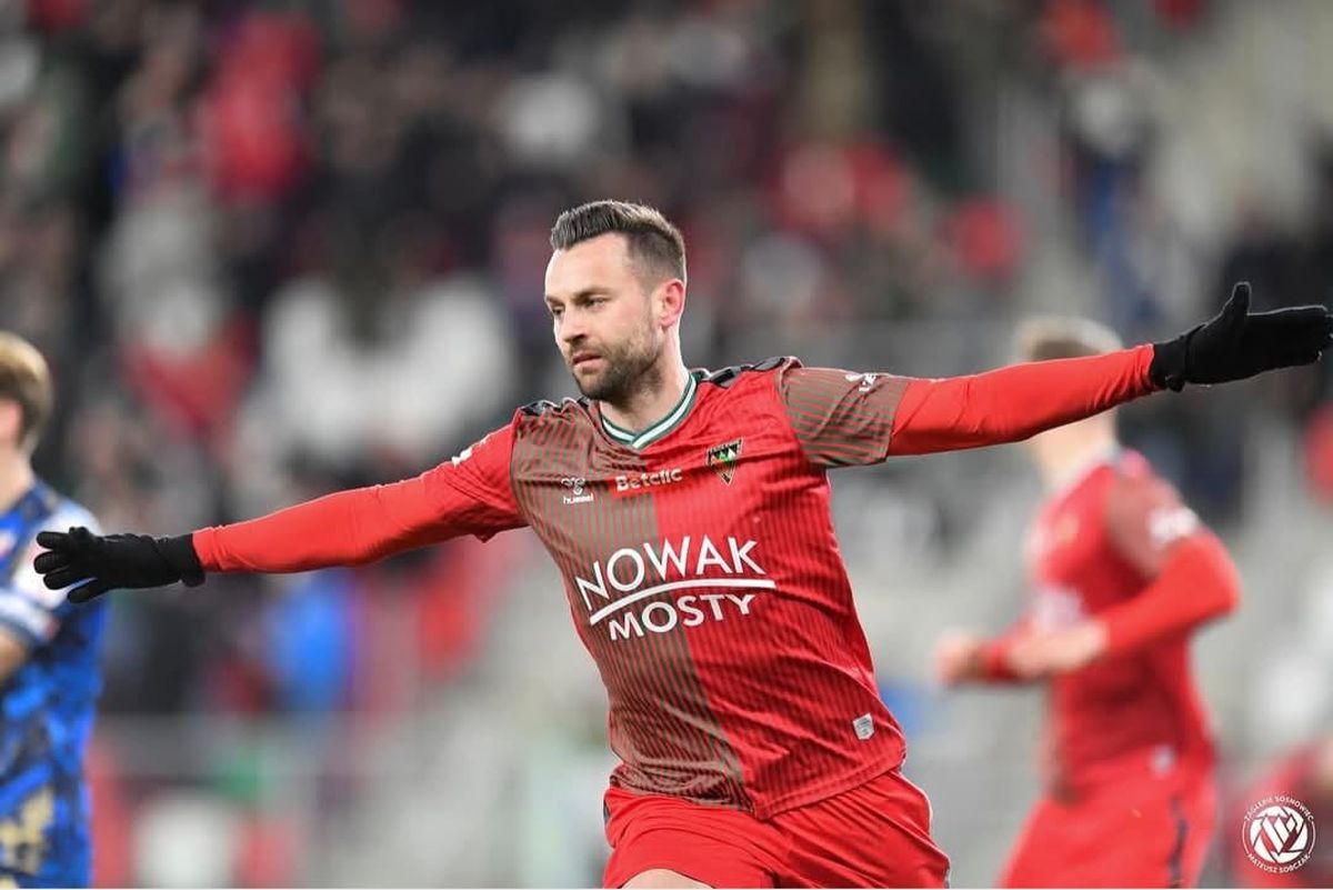 Vi-l amintiți pe Kamil Bilinski? A analizat primul impact al lui Edward Iordănescu la Legia: „Asta se așteaptă de la el!” Vi-l amintiți pe Kamil Bilinski? A analizat primul impact al lui Edward Iordănescu la Legia: „Asta se așteaptă de la el!”