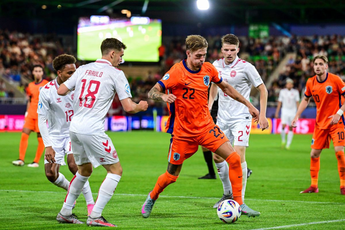 Campionatul European U21 » Germania și Danemarca s-au calificat în sferturi, Anglia mai are mici emoții, Olanda este doar la mâna ei. Toate calculele Campionatul European U21 » Germania și Danemarca s-au calificat în sferturi, Anglia mai are mici emoții, Olanda este doar la mâna ei. Toate calculele