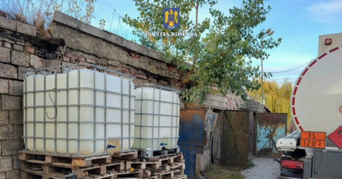 Cum a furat un bărbat 4,3 tone de combustibil din autocamioane. Individul a fost reținut Cum a furat un bărbat 4,3 tone de combustibil din autocamioane. Individul a fost reținut