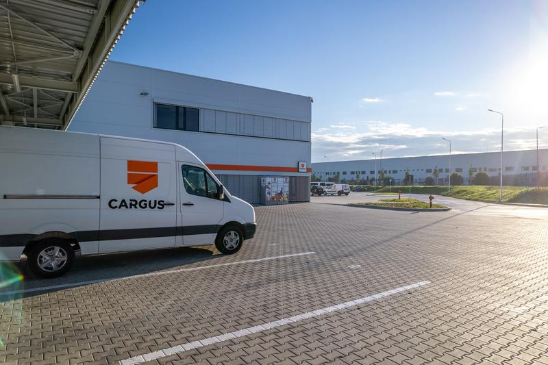 Tranzacție majoră pe piața de curierat: Cargus, cumpărată de SameDay. Era ultima companie deținută de fondul MidEuropa în România Tranzacție majoră pe piața de curierat: Cargus, cumpărată de SameDay. Era ultima companie deținută de fondul MidEuropa în România