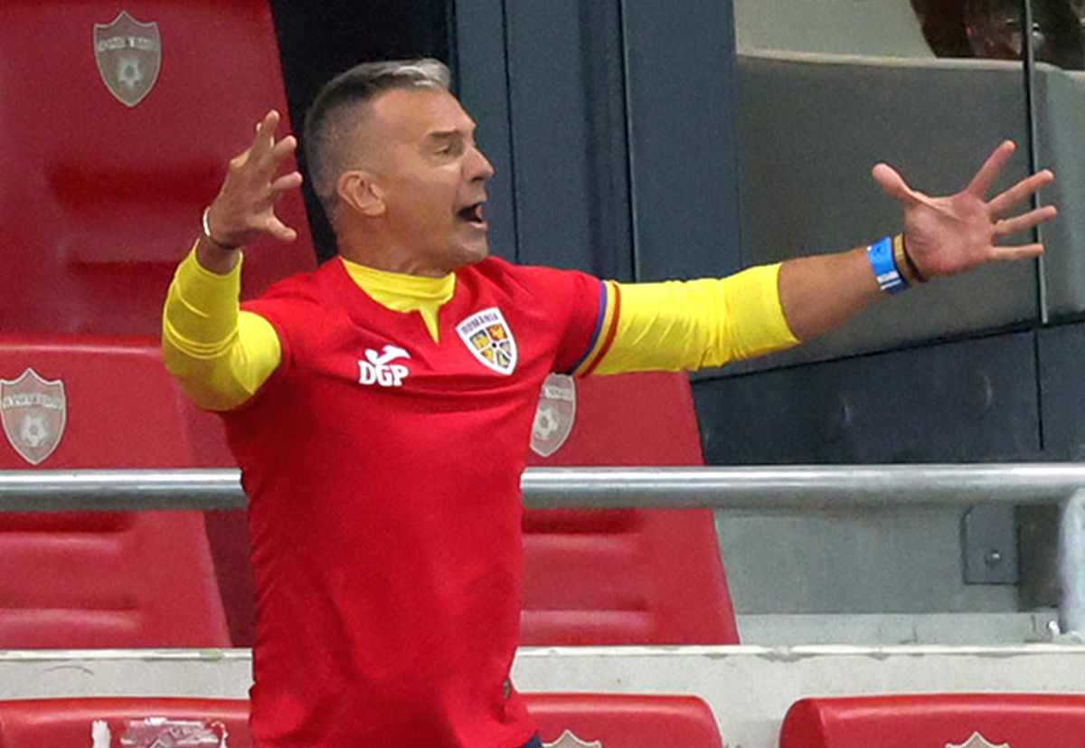 „Lucruri groaznice!” » Daniel Pancu s-a descărcat în conferință: „Știți ce se întâmplă cu medicamentele pe care doctorul le lasă pe masă?” + Anunță schimbări în primul „11” „Lucruri groaznice!” » Daniel Pancu s-a descărcat în conferință: „Știți ce se întâmplă cu medicamentele pe care doctorul le lasă pe masă?” + Anunță schimbări în primul „11”