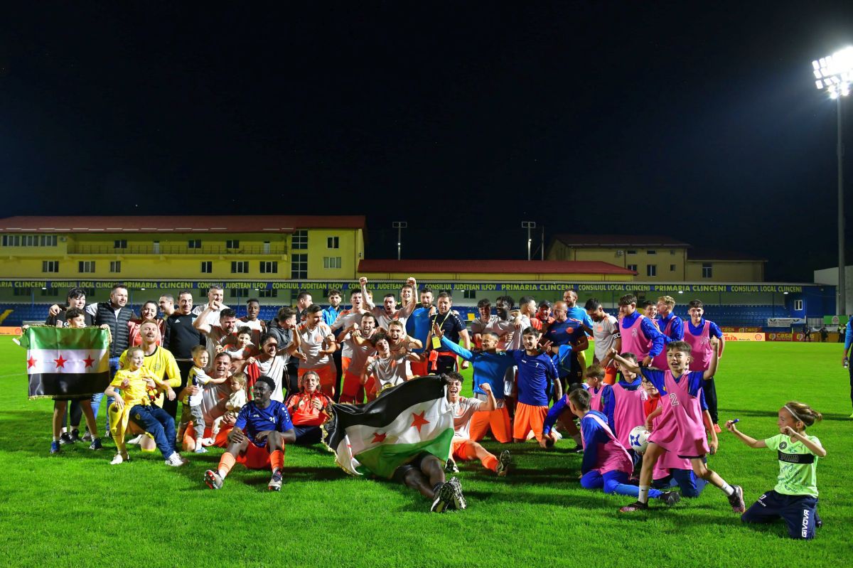 Președintele lui Metaloglobus, reacție savuroasă: „Pantelimonul petrece! Jucam pe două grătare” Președintele lui Metaloglobus, reacție savuroasă: „Pantelimonul petrece! Jucam pe două grătare”