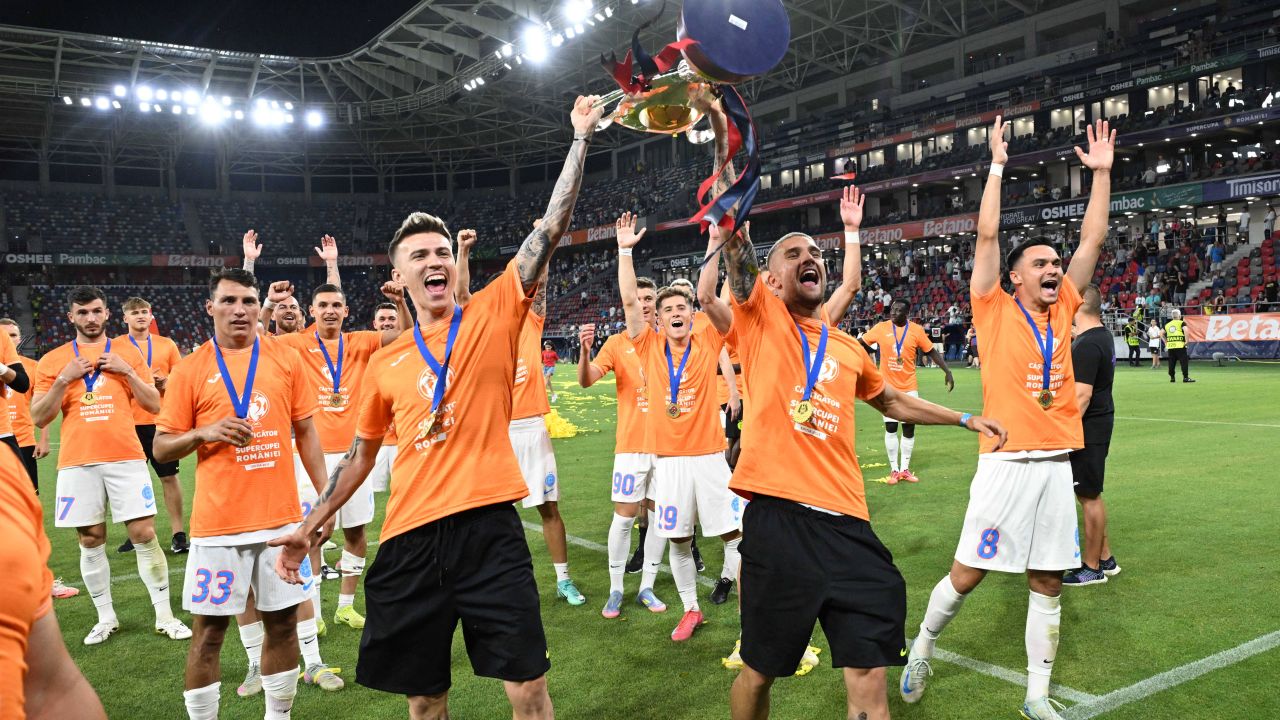 A recunoscut că este fanul lui Neymar, iar acum și-ar putea înfrunta idolul! Gigi Becali, în pericol să își piardă ”perla” de la FCSB