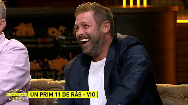 Cristi Pulhac a rostit echipa din Anglia pe care o susține: „Ăia cu steagurile de plastic” Cristi Pulhac a rostit echipa din Anglia pe care o susține: „Ăia cu steagurile de plastic”