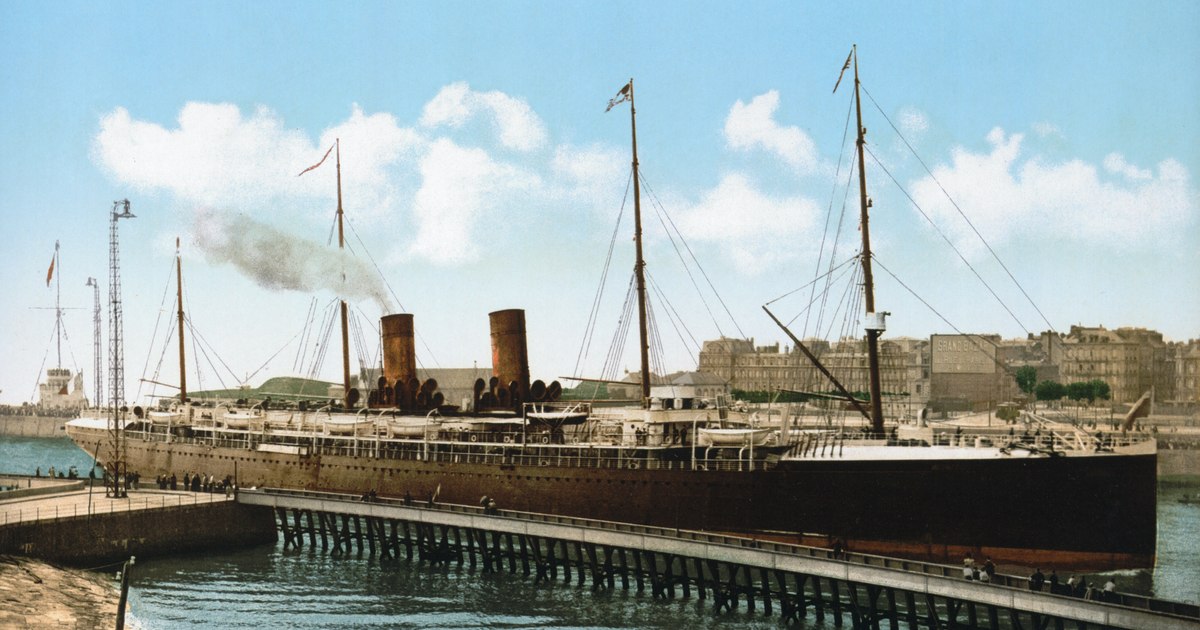 O tragedie mai mare decât pe Titanic. Dezastrul naval în care copiii și femeile au fost lăsați să moară după ce au fost loviți și înjunghiați O tragedie mai mare decât pe Titanic. Dezastrul naval în care copiii și femeile au fost lăsați să moară după ce au fost loviți și înjunghiați