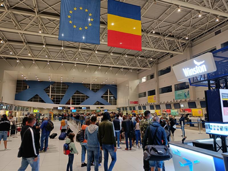 TABEL România conduce de departe în UE la numărul de cetățeni care au plecat să trăiască în alte țări comunitare – de două ori mai mulți decât polonezii