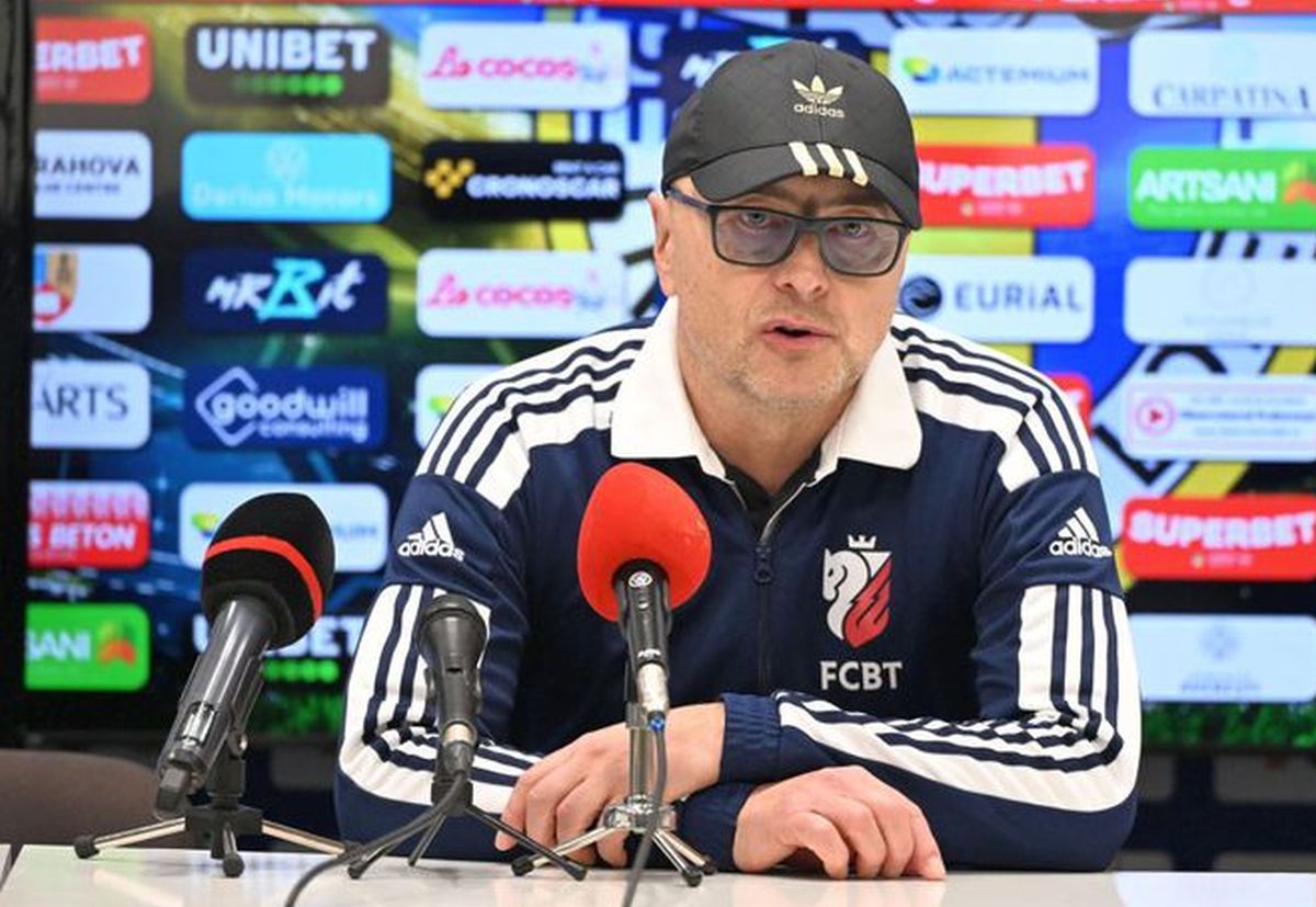 Leo Grozavu, imediat după egalul cu Dinamo: „Ține de educație! Ce rost au astfel de lucruri?” Leo Grozavu, imediat după egalul cu Dinamo: „Ține de educație! Ce rost au astfel de lucruri?”