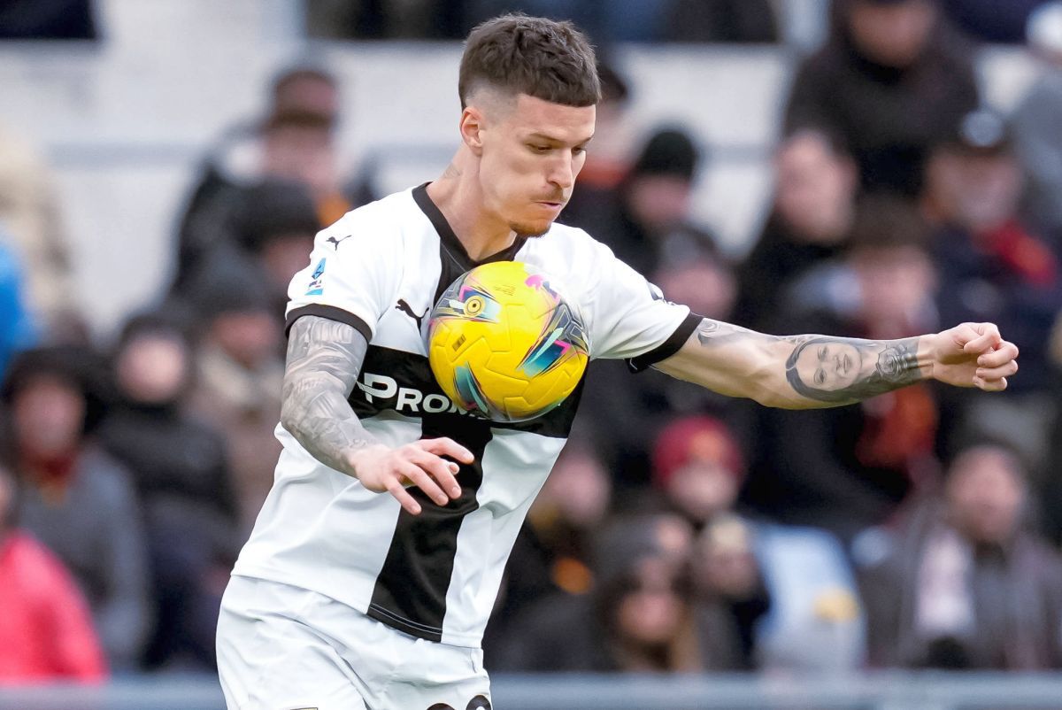 Vine Dennis Man în locul fotbalistului cumpărat cu 40 de milioane de euro?! Vestea momentului din Italia Vine Dennis Man în locul fotbalistului cumpărat cu 40 de milioane de euro?! Vestea momentului din Italia