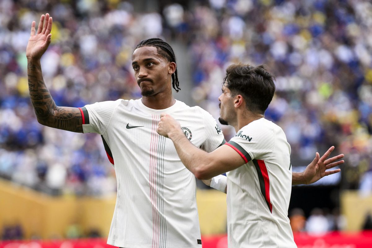 Chelsea e prima finalistă de la Campionatul Mondial al Cluburilor! Joao Pedro, „dublă” de senzație la debutul ca titular Chelsea e prima finalistă de la Campionatul Mondial al Cluburilor! Joao Pedro, „dublă” de senzație la debutul ca titular