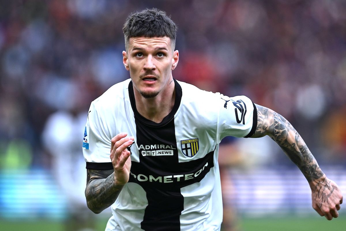 Dennis Man, aproape de transferul verii » Rivala Parmei din Serie A a intrat pe fir: „Au sosit solicitările în ultimele ore”