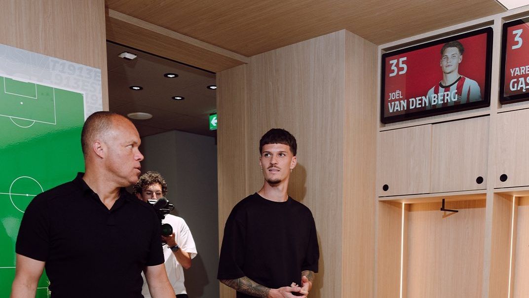 PSV a făcut anunțul despre Dennis Man, la nici 24 de ore după transfer: ”Asta am vrut să facem” PSV a făcut anunțul despre Dennis Man, la nici 24 de ore după transfer: ”Asta am vrut să facem”