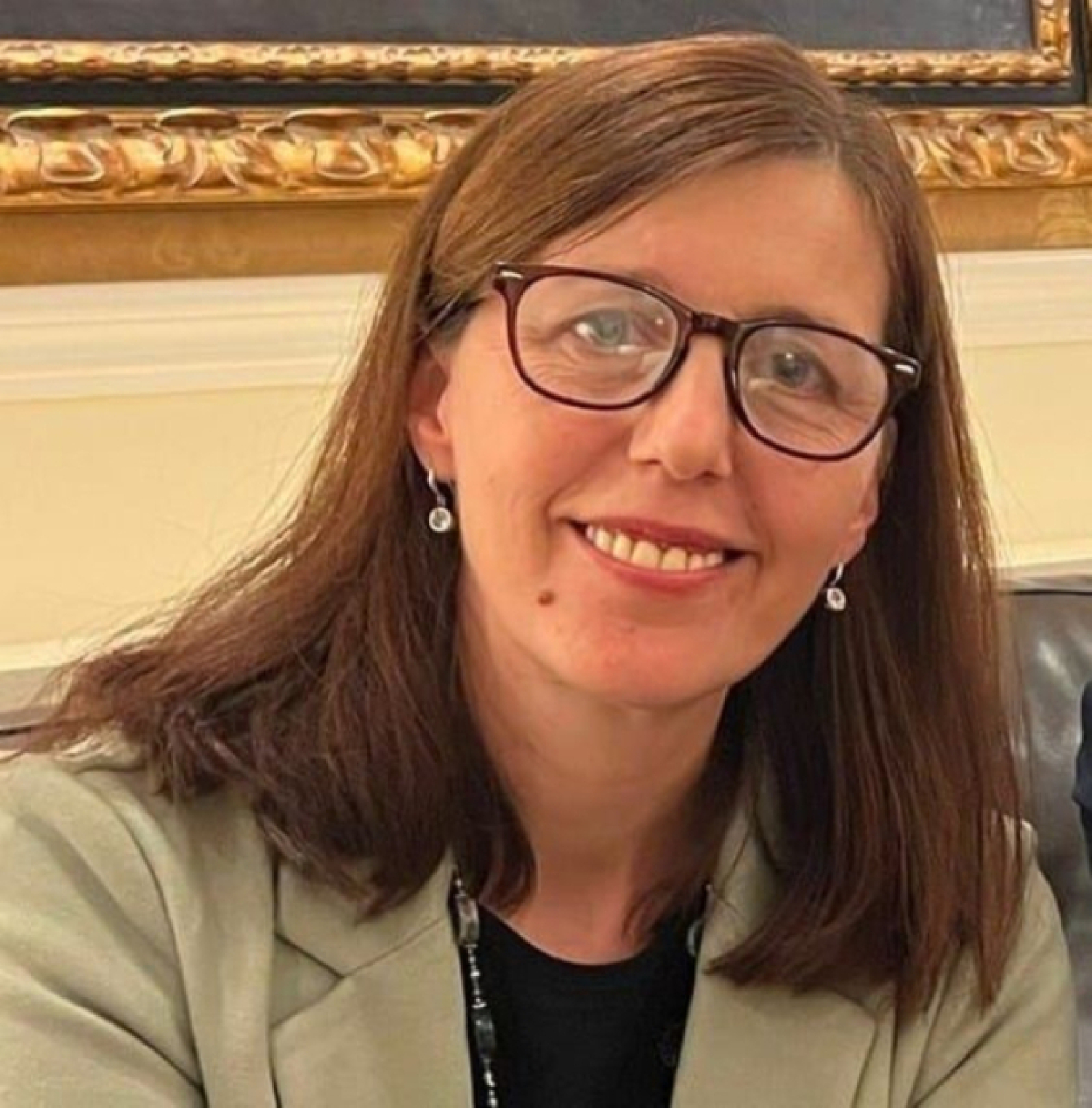 Violeta Popescu, fondatoarea Centrului Cultural Italo-Român din Milano, la Născuți în diaspora