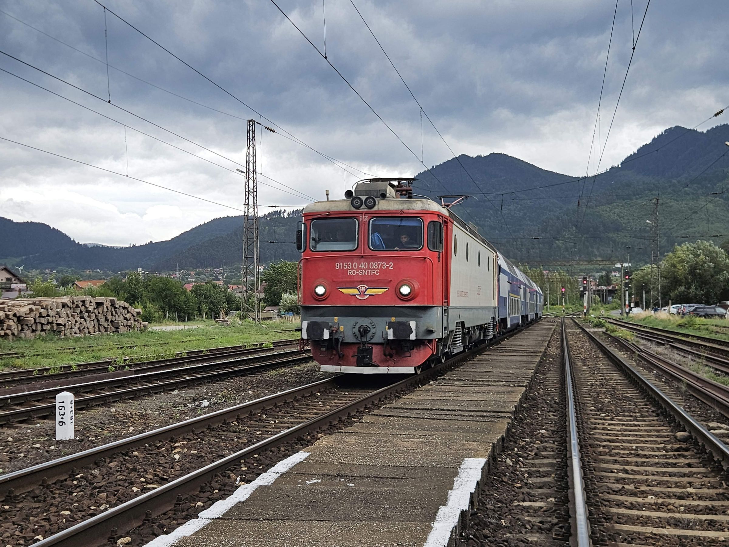 CFR Călători spune că trenurile vor continua să circule și după 1 septembrie. Care este soluția pentru plata datoriilor către CFR SA