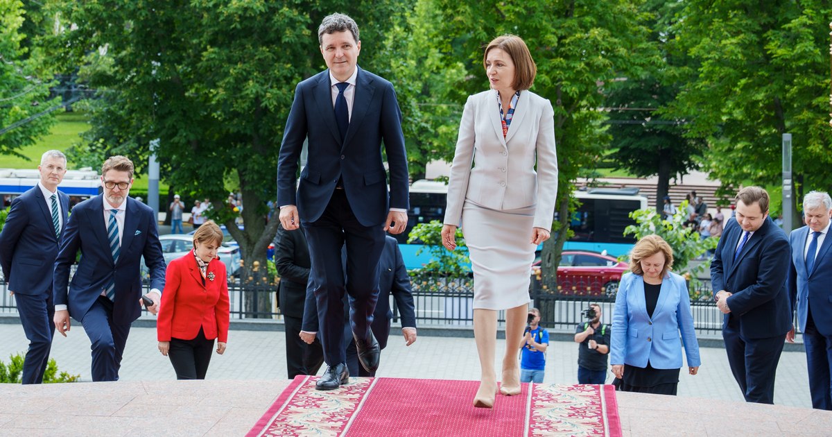 Miza alegerilor parlamentare din Republica Moldova. „Dacă pierd trenul și vin pro-rușii la putere, nu știu dacă o să mai aibă șanse la UE” Miza alegerilor parlamentare din Republica Moldova. „Dacă pierd trenul și vin pro-rușii la putere, nu știu dacă o să mai aibă șanse la UE”