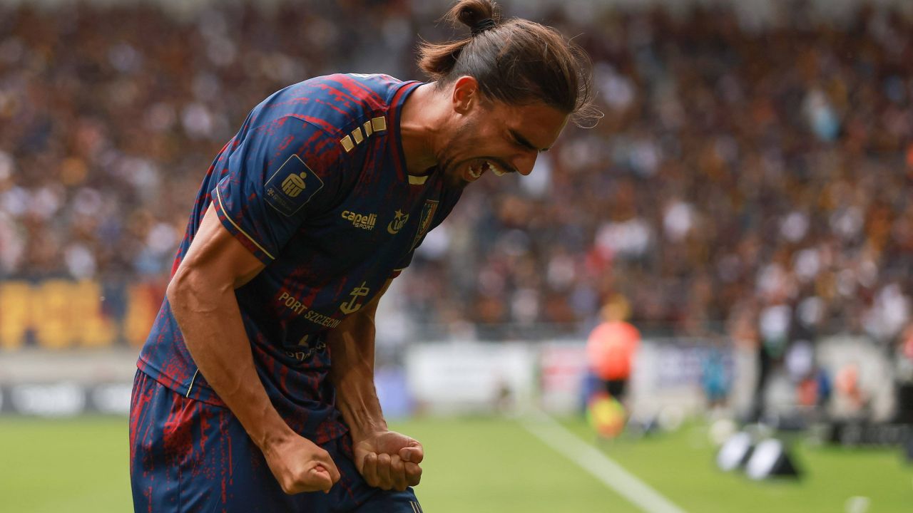 Marian Huja, SENZAȚIE azi în Ekstraklasa, gol și pasă de gol pentru Pogon Szczecin! Eroare de coșmar pentru Valentin Cojocaru Marian Huja, SENZAȚIE azi în Ekstraklasa, gol și pasă de gol pentru Pogon Szczecin! Eroare de coșmar pentru Valentin Cojocaru