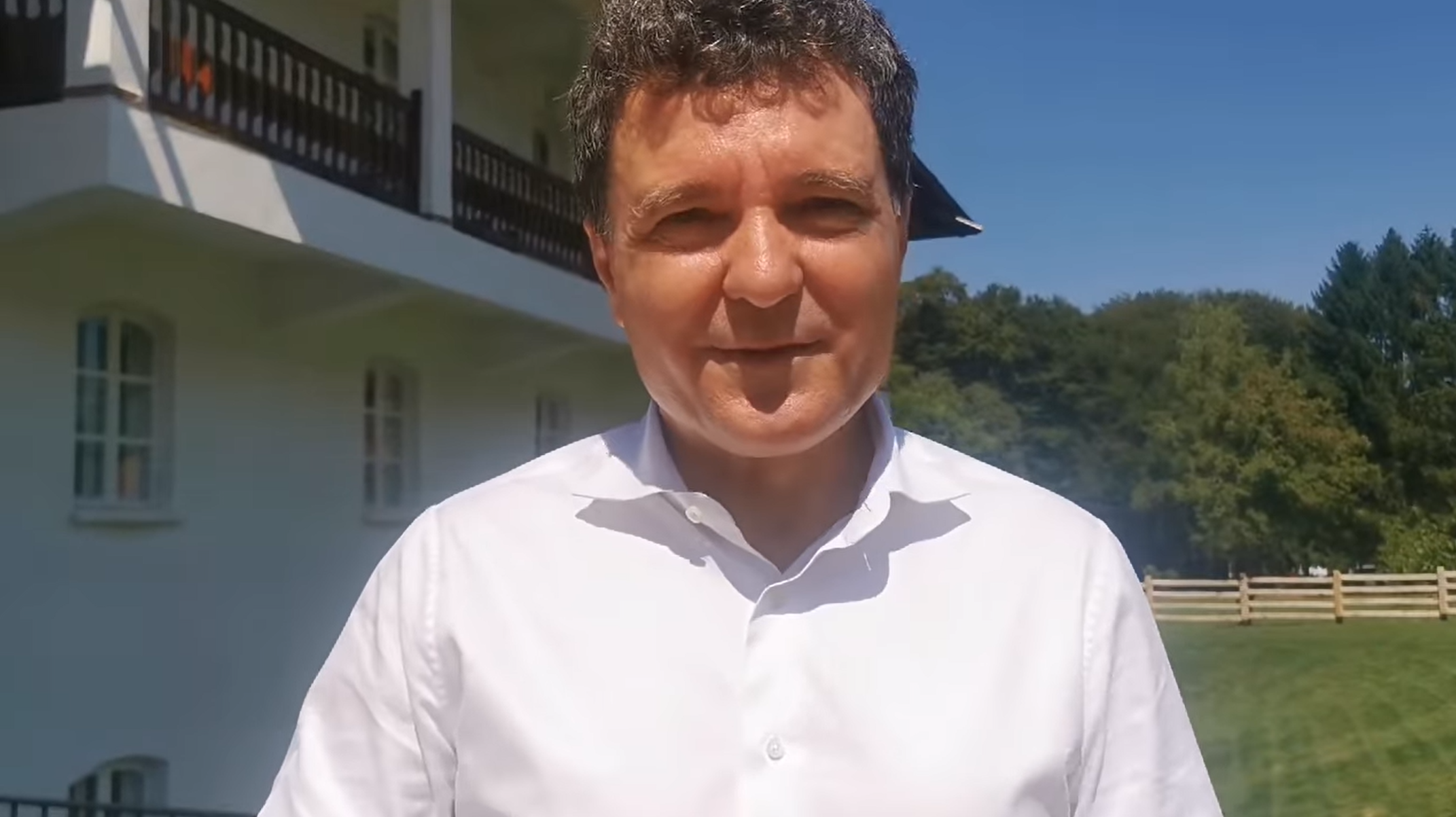 De ce a ales Nicușor Dan să meargă mănăstire și nu la ceremoniile de Ziua Marinei. Explicațiile președintelui De ce a ales Nicușor Dan să meargă mănăstire și nu la ceremoniile de Ziua Marinei. Explicațiile președintelui