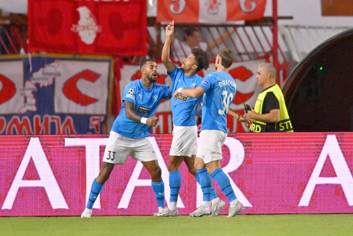 Surprize URIAȘE în play-off-ul Ligii Campionilor » Vlad Dragomir, aproape de o calificare istorică! Ferencvaros a primit 3 goluri acasă