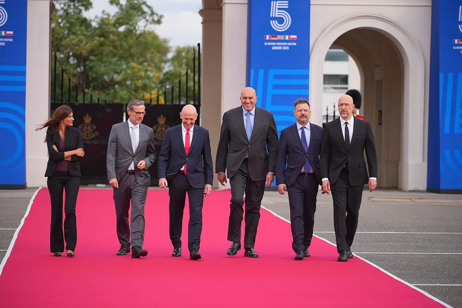 Cel mai sincer ministru al Apărării din Europa:  Nu suntem pregătiți pentru un atac! Nu zic de Putin, zic de oricine