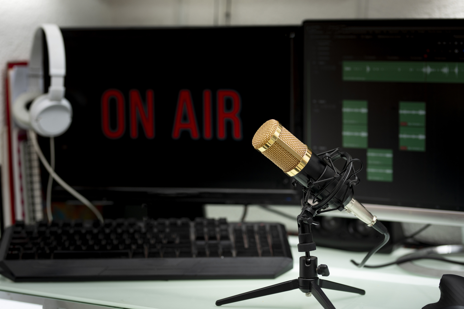 Răzvan Ioan Dincă: Trebuie răbdare pentru o informare de calitate. Cine sunt mentorii tinerilor / video