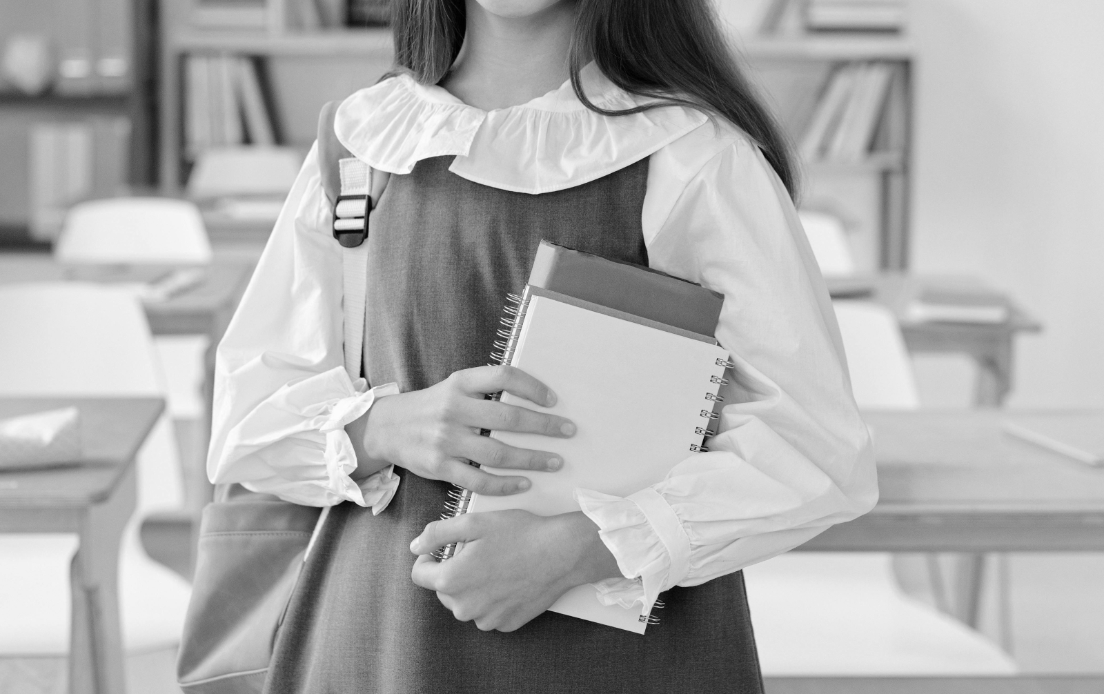 Invenție uimitoare făcută de o elevă: Cum a realizat o pătură termică cu energie solară pentru persoanele fără adăpost Invenție uimitoare făcută de o elevă: Cum a realizat o pătură termică cu energie solară pentru persoanele fără adăpost