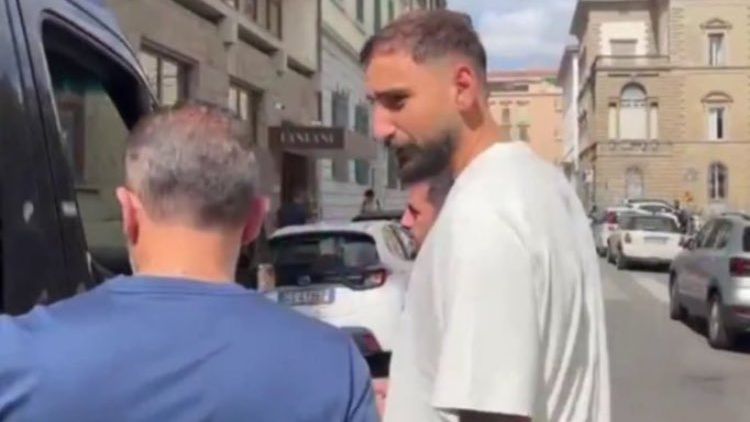 Prima reacție a lui Gianluigi Donnarumma după transferul la Manchester City Prima reacție a lui Gianluigi Donnarumma după transferul la Manchester City