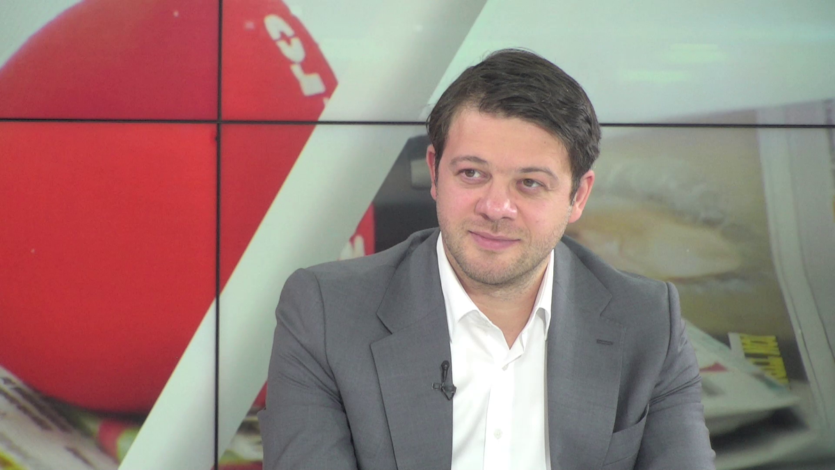 Victor Angelescu este invitatul emisiunii „Prietenii lui Ovidiu” Victor Angelescu este invitatul emisiunii „Prietenii lui Ovidiu”