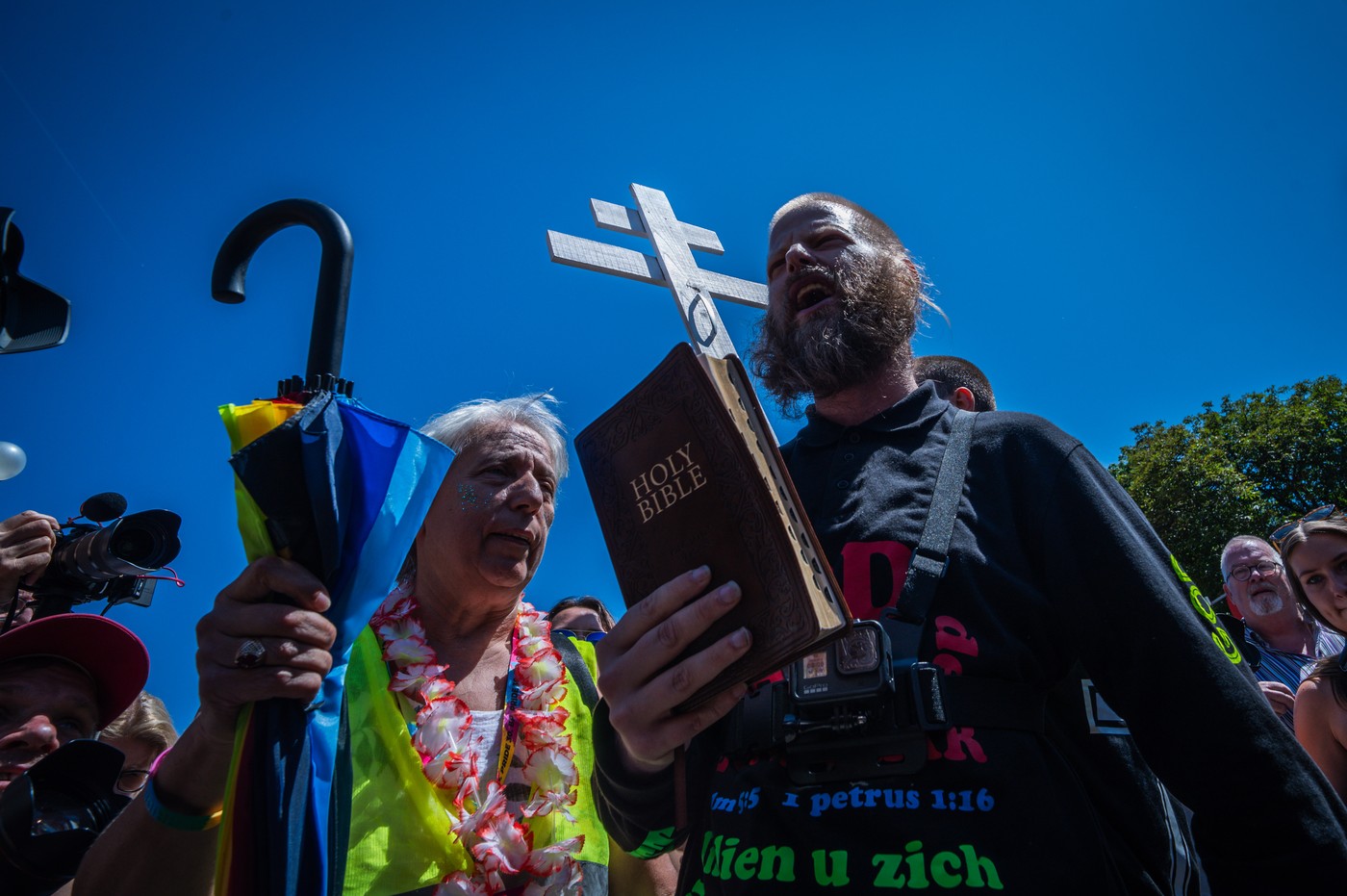 Politicienii din cel puțin 51 de țări au folosit retorica anti-LGBTQ+ în timpul alegerilor / Intensificarea discriminării, mână în mână cu ascensiunea autoritarismului