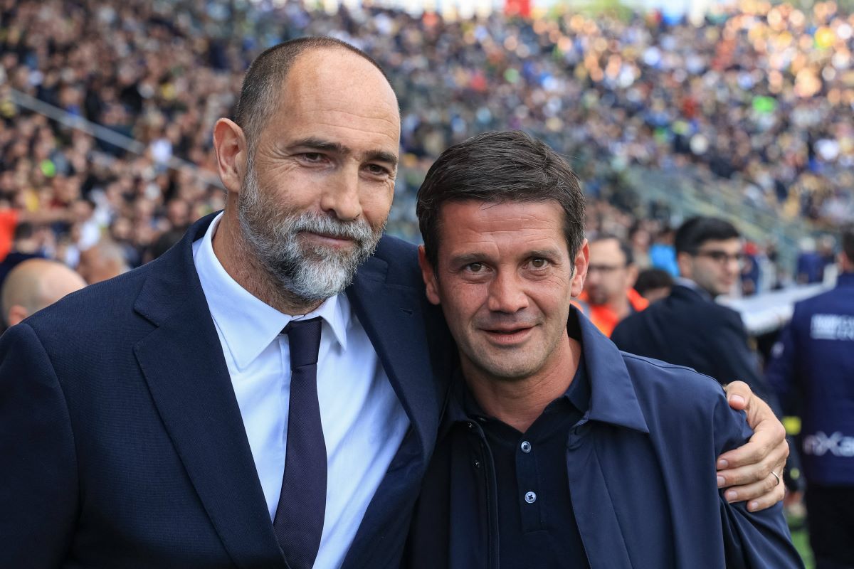 Cristi Chivu, enervat de ziariști înaintea derbyului: „N-am venit aici ca să răstorn totul cu susul în jos! Dacă o să încep să văd fantome, risc să provoc daune lui Inter” Cristi Chivu, enervat de ziariști înaintea derbyului: „N-am venit aici ca să răstorn totul cu susul în jos! Dacă o să încep să văd fantome, risc să provoc daune lui Inter”