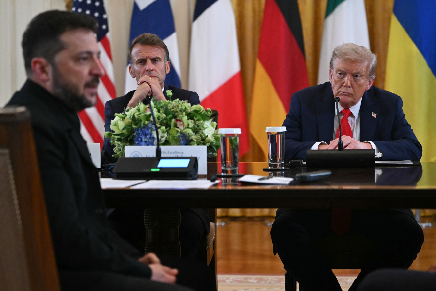 Macron, Zelenski și liderii europeni vor discuta cu Trump joi, după summitul privind garanțiile de securitate pentru Ucraina Macron, Zelenski și liderii europeni vor discuta cu Trump joi, după summitul privind garanțiile de securitate pentru Ucraina