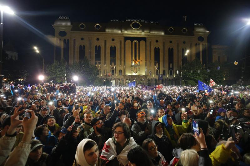 Protestarii pro-europeni din Georgia, condamnați la închisoare. Represiunea împotriva opoziției se intensifică