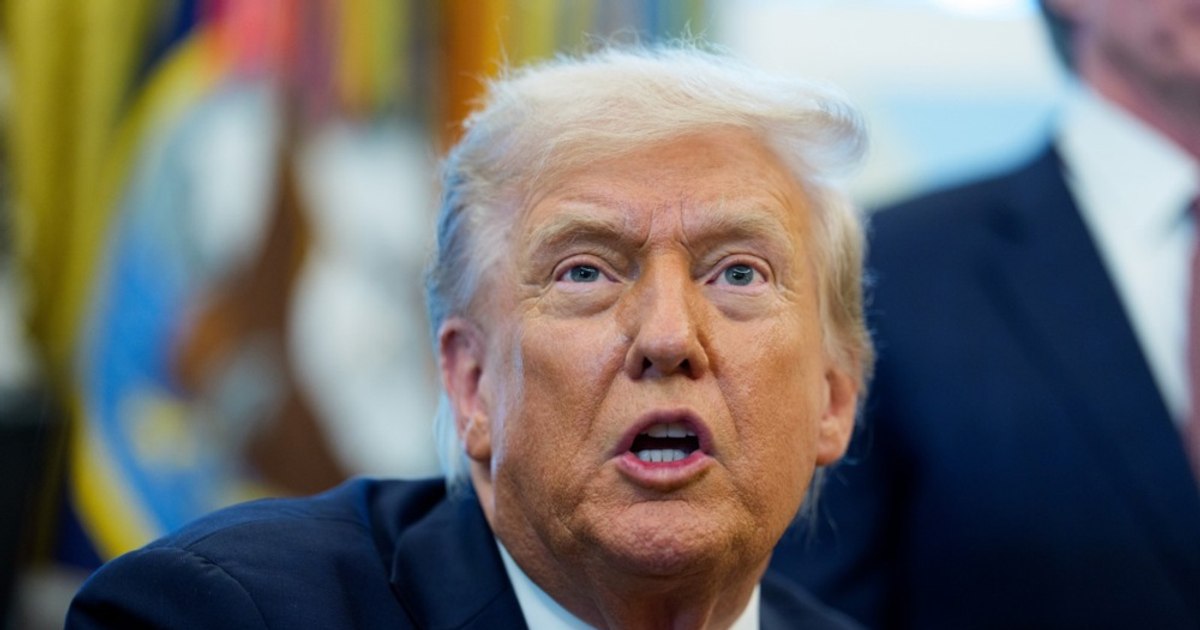 Donald Trump anunță o vizită în Egipt pentru semnarea acordului privind Fâșia Gaza. „Vom încerca să ne ducem acolo” Donald Trump anunță o vizită în Egipt pentru semnarea acordului privind Fâșia Gaza. „Vom încerca să ne ducem acolo”