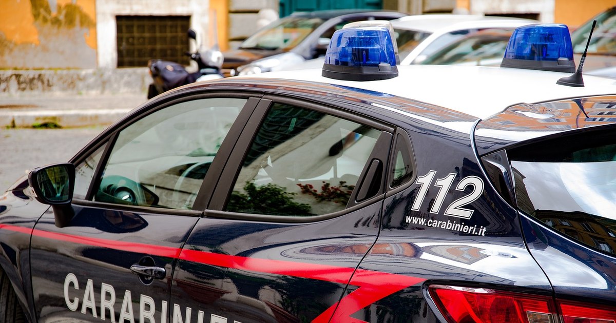 Un român arestat în Italia după ce a furat bacșișuri din două hoteluri