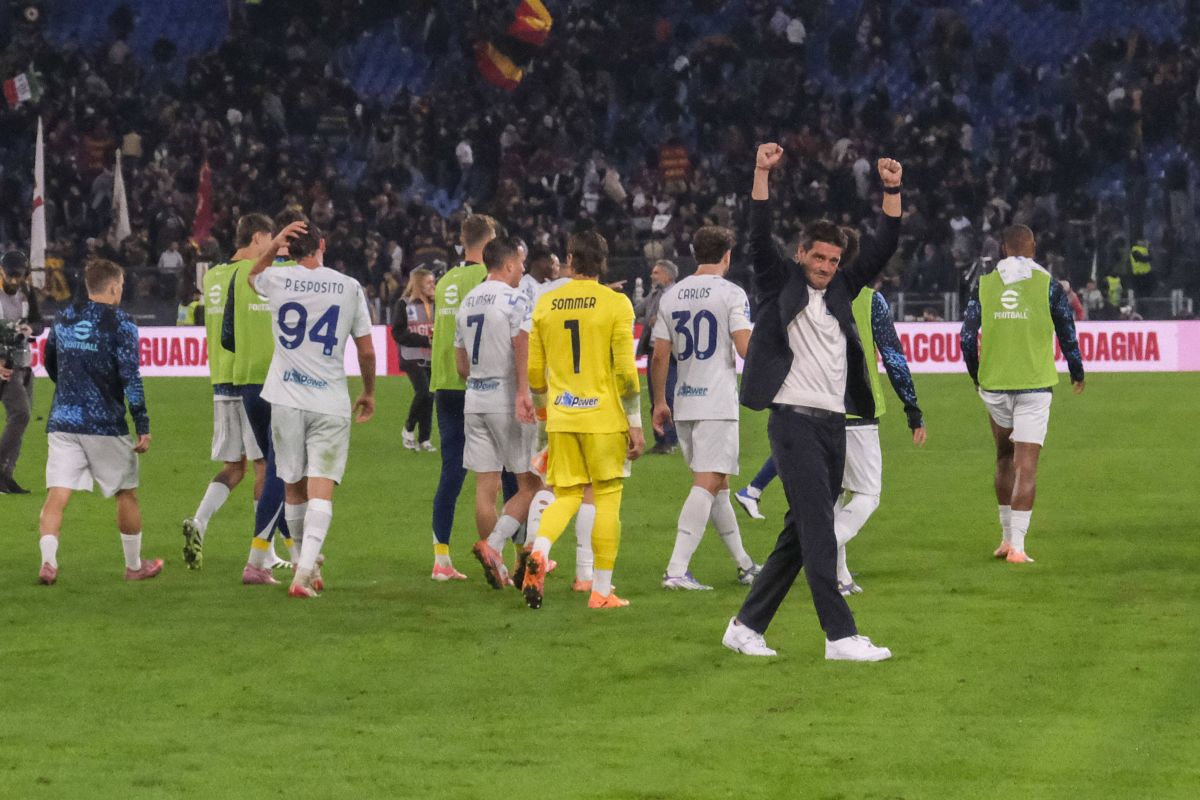 Cristi Chivu, cea mai mare notă în Gazzetta dello Sport: „Nu totul e perfect, dar seria, da!” Cristi Chivu, cea mai mare notă în Gazzetta dello Sport: „Nu totul e perfect, dar seria, da!”