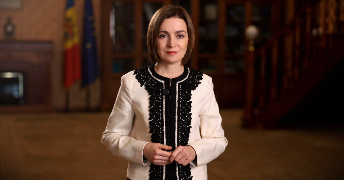Maia Sandu, mesaj în ziua votului pentru moldovenii din diasporă: Vă rog să ținem Moldova dreaptă și pașnică Maia Sandu, mesaj în ziua votului pentru moldovenii din diasporă: Vă rog să ținem Moldova dreaptă și pașnică
