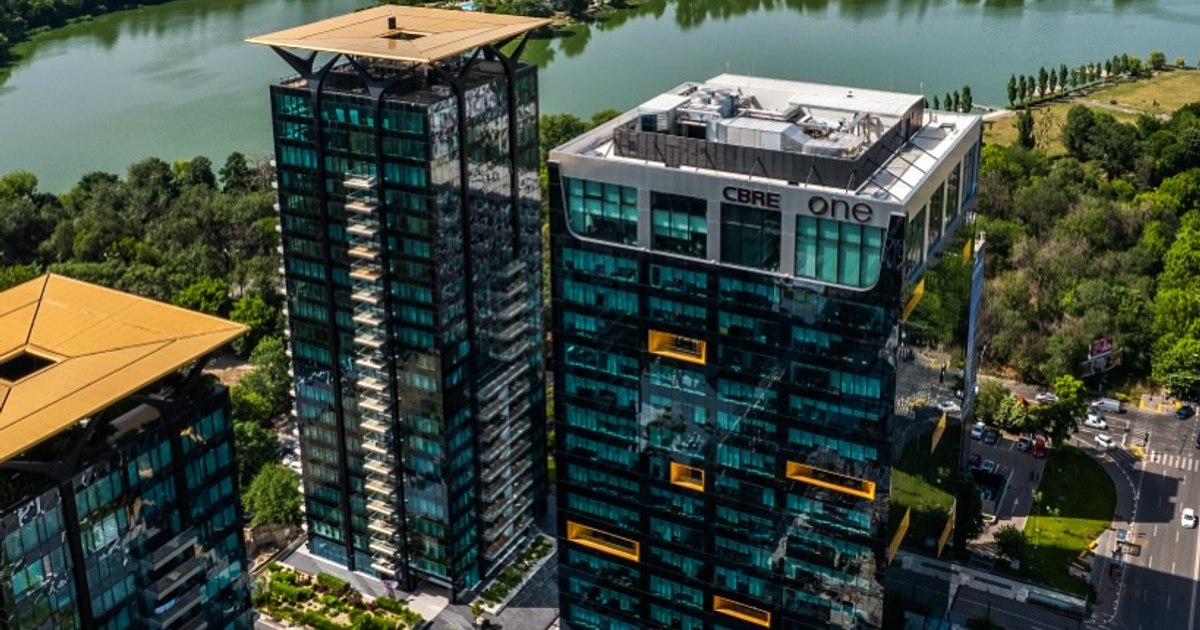 Cea mai scumpă clădire de birouri din România și-ar putea schimba proprietarul. Prețul record vehiculat pentru vânzare