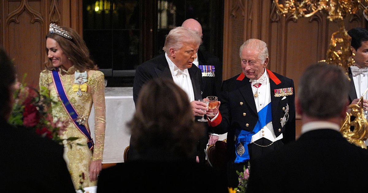 Europa, prinsă în capcana lingușelii. Lecția periculoasă a diplomației cu Trump Europa, prinsă în capcana lingușelii. Lecția periculoasă a diplomației cu Trump