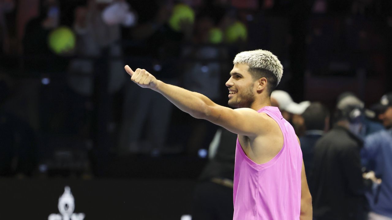 „Nu mi-a plăcut de el” Carlos Alcaraz „a păcălit-o” pe o jucătoare faimoasă de tenis din Rusia „Nu mi-a plăcut de el” Carlos Alcaraz „a păcălit-o” pe o jucătoare faimoasă de tenis din Rusia