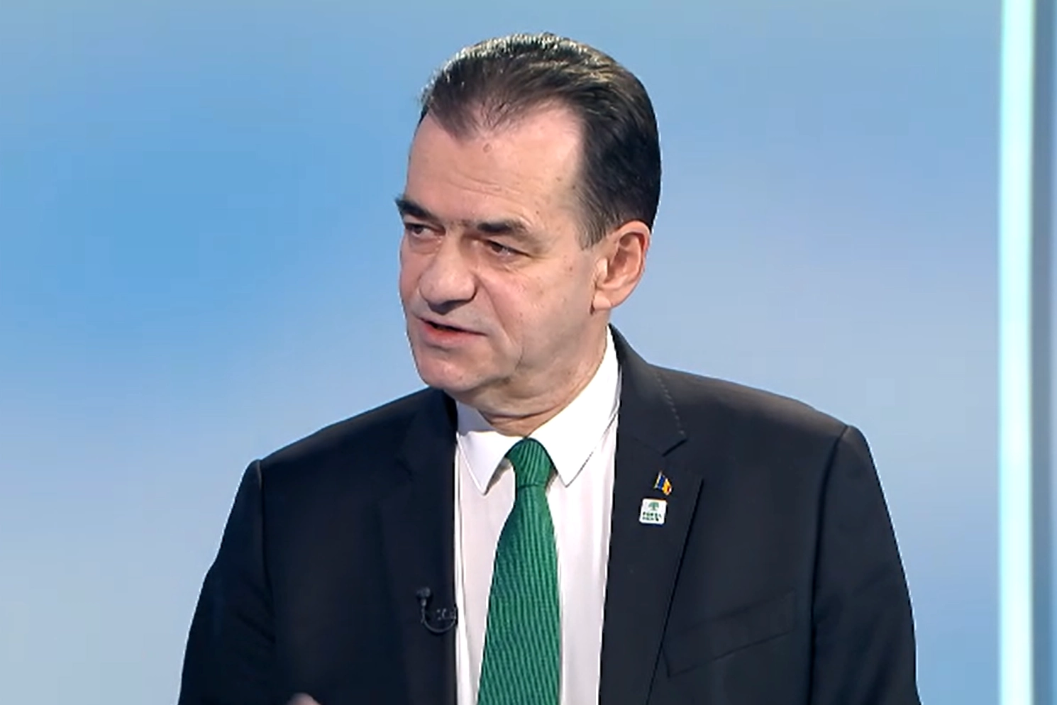 Ludovic Orban continuă atacul la președinte, după ce Nicușor Dan l-a demis: „Am fost ca un părinte politic pentru el. Dacă eram întrebat, spuneam că nu trebuie demis consilierul prezidențial Ludovic Orban” Ludovic Orban continuă atacul la președinte, după ce Nicușor Dan l-a demis: „Am fost ca un părinte politic pentru el. Dacă eram întrebat, spuneam că nu trebuie demis consilierul prezidențial Ludovic Orban”