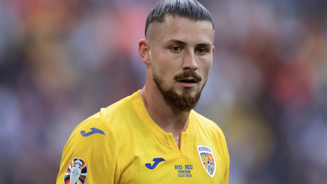 Tottenham îl condiționează pe Mircea Lucescu! Scenariul în care Radu Drăgușin ar putea reveni la națională Tottenham îl condiționează pe Mircea Lucescu! Scenariul în care Radu Drăgușin ar putea reveni la națională