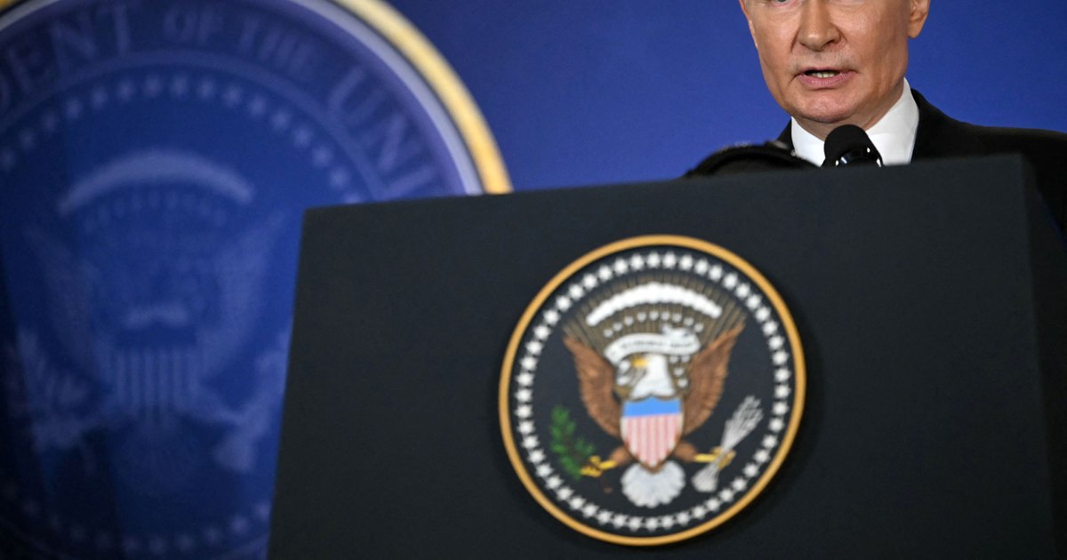 Putin avertizează SUA după noile sancțiuni impuse Moscovei: „Răspunsul nostru va fi foarte serios, dacă nu chiar copleșitor” Putin avertizează SUA după noile sancțiuni impuse Moscovei: „Răspunsul nostru va fi foarte serios, dacă nu chiar copleșitor”