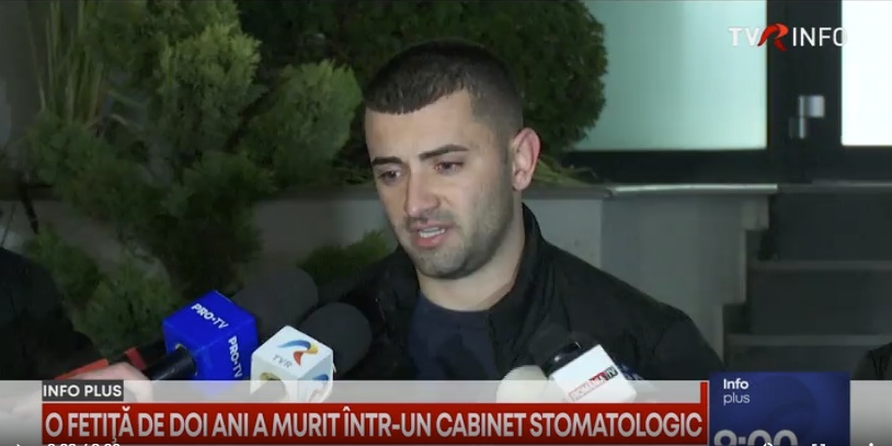 VIDEO „Ei au sedat copilul cu niște analize ieșite rău. Au omorât-o”, acuză tatăl fetiței moarte în clinica de stomatologie din București / Prima reacție de la Crystal Dental Clinic VIDEO „Ei au sedat copilul cu niște analize ieșite rău. Au omorât-o”, acuză tatăl fetiței moarte în clinica de stomatologie din București / Prima reacție de la Crystal Dental Clinic