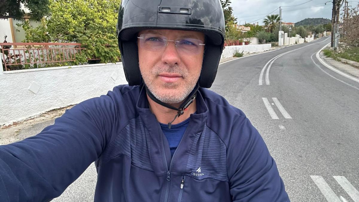 Bolojan, prins pe picior greșit cu Moșteanu. Cum a rămas agățat de USR-ist Bolojan, prins pe picior greșit cu Moșteanu. Cum a rămas agățat de USR-ist