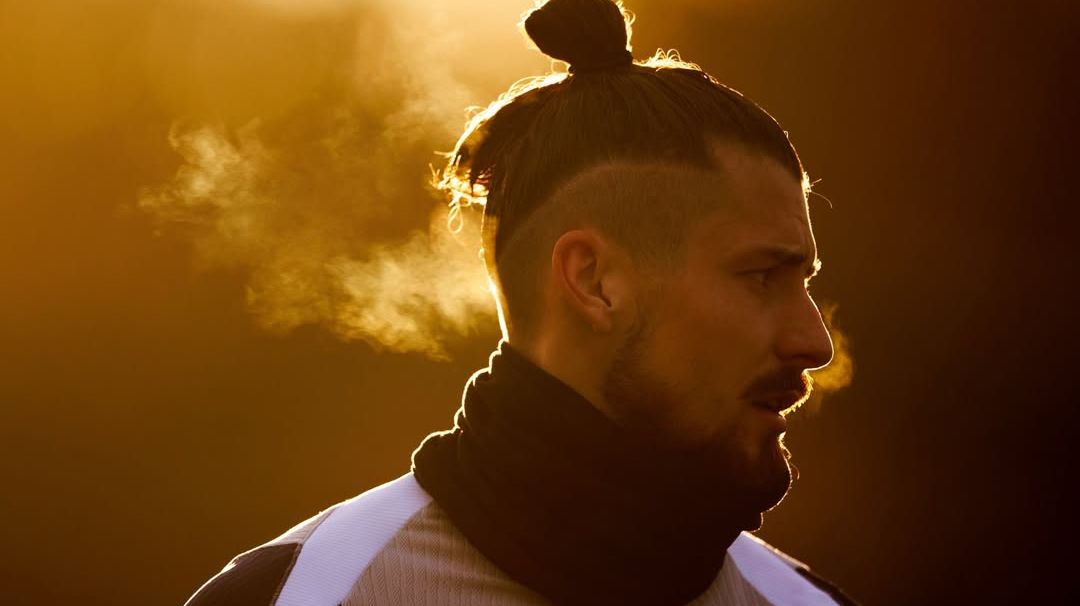 Fabrizio Romano a făcut anunțul despre transferul lui Radu Drăgușin Fabrizio Romano a făcut anunțul despre transferul lui Radu Drăgușin