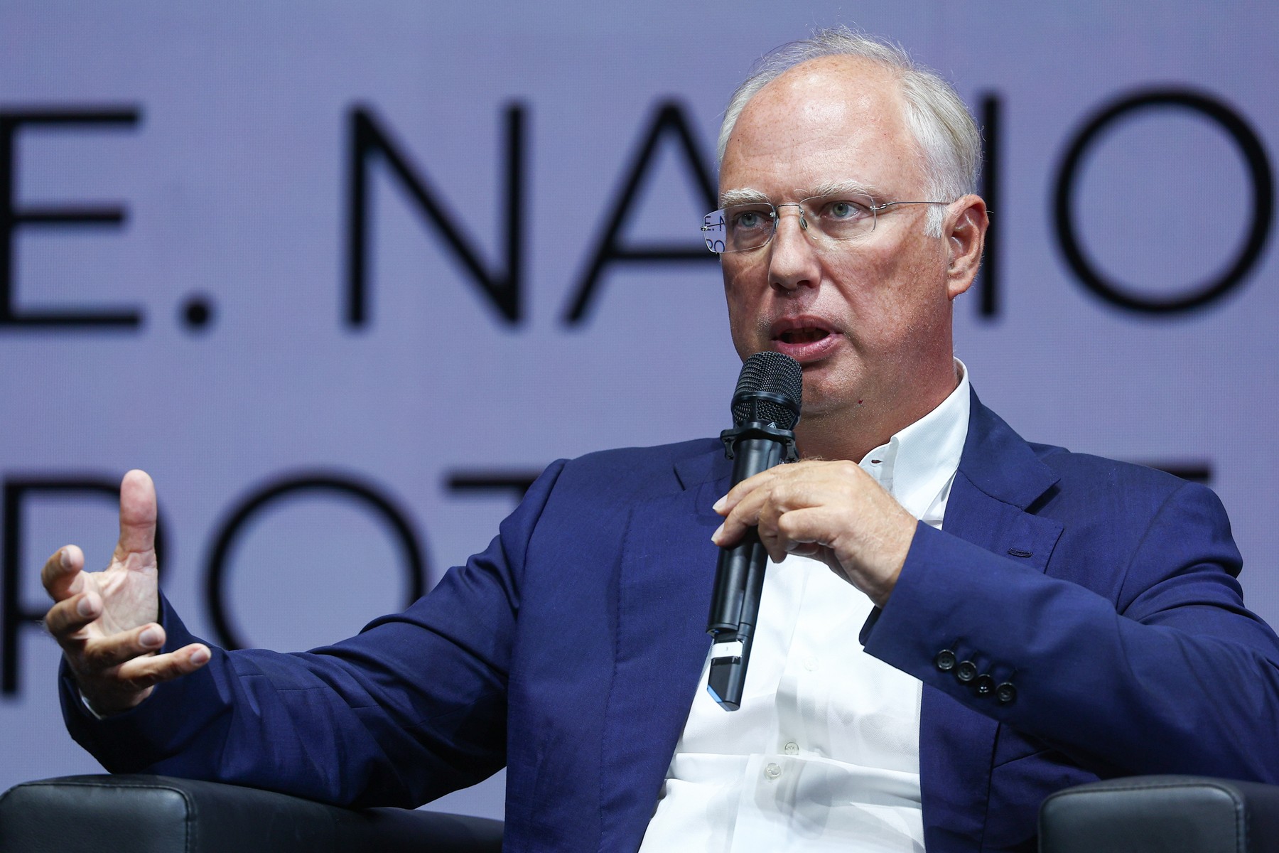 Emisarul special al lui Putin, plasat pe lista de sancțiuni a Kievului Emisarul special al lui Putin, plasat pe lista de sancțiuni a Kievului