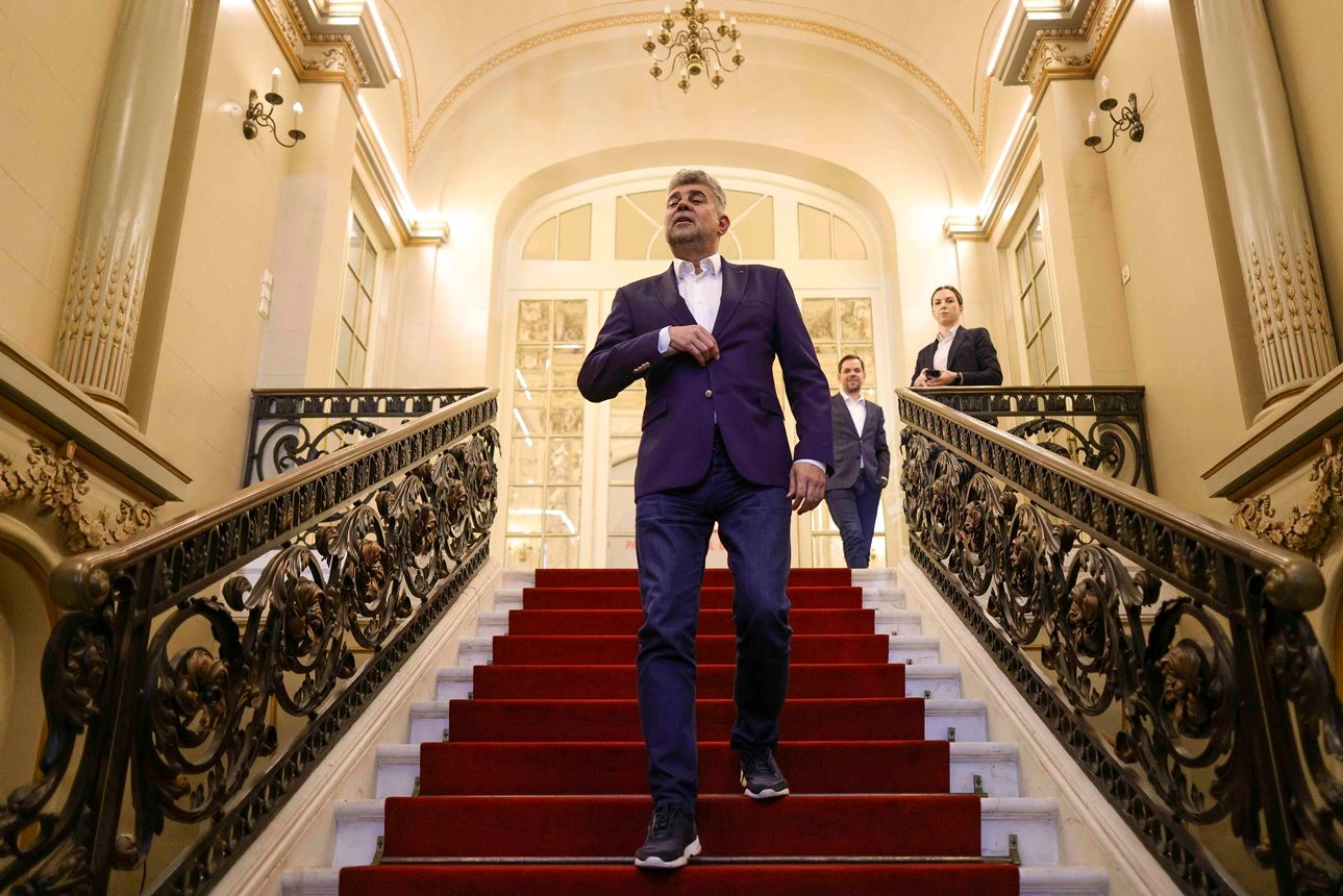 VIDEO Marcel Ciolacu revine pe TikTok: M-am întors! Eram ‘șeful la ciuma roșie’ și dușmanul numărul unu al poporului VIDEO Marcel Ciolacu revine pe TikTok: M-am întors! Eram ‘șeful la ciuma roșie’ și dușmanul numărul unu al poporului