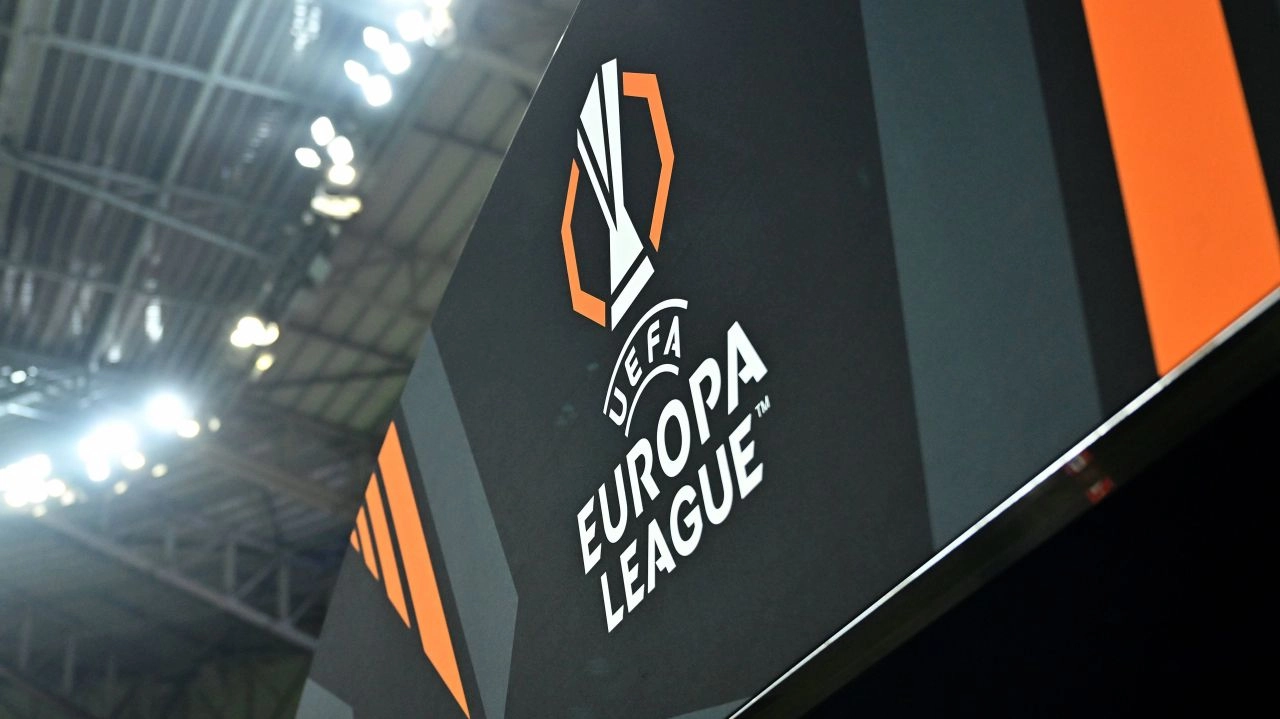 Rezultate din Liga Europa: victorie categorică pentru Răzvan Lucescu şi PAOK, scor 4-0 cu Young Boys / Feşnic a arbitrat un meci decis cu goluri marcate pe final Rezultate din Liga Europa: victorie categorică pentru Răzvan Lucescu şi PAOK, scor 4-0 cu Young Boys / Feşnic a arbitrat un meci decis cu goluri marcate pe final