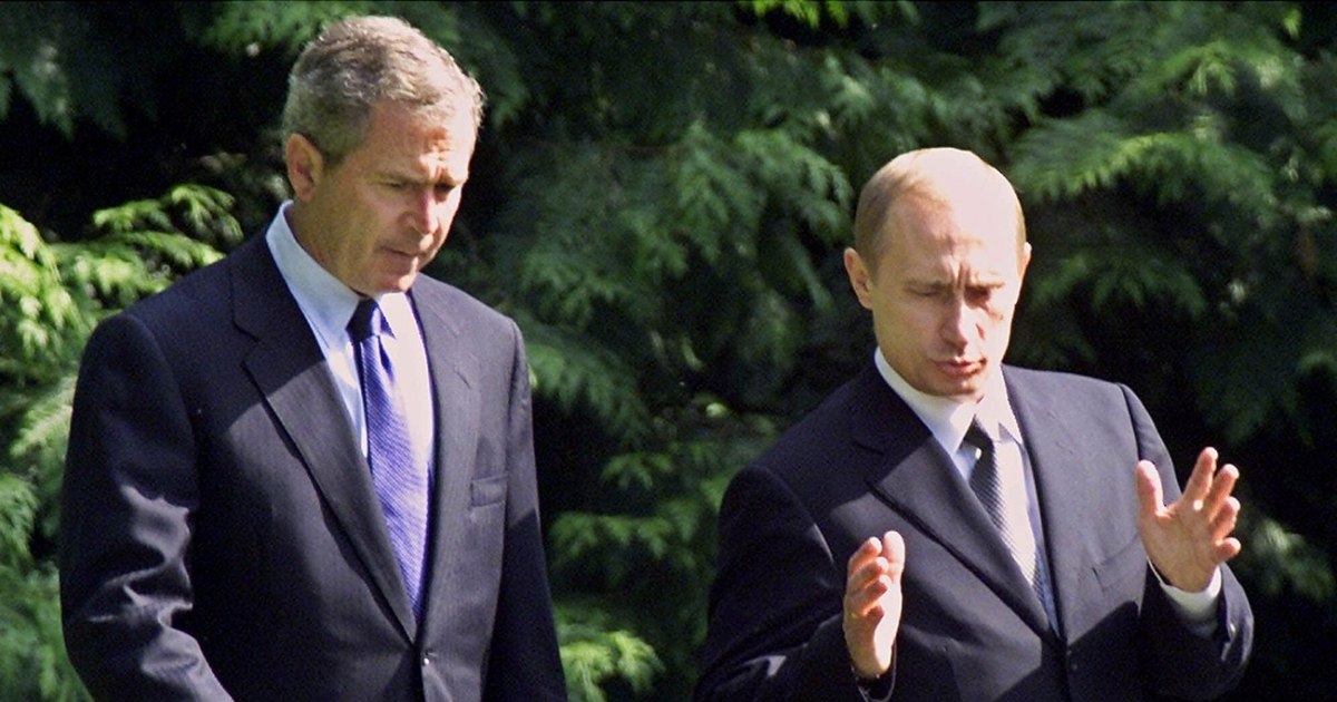 Stenograme explozive: când l-a avertizat Putin pe Bush că Ucraina va declanșa o confruntare de durată