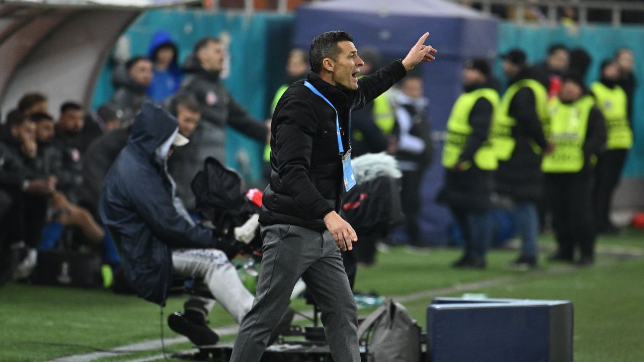 Concluzia trasă de Costel Gâlcă după eșecul Rapidului din derby-ul cu FCSB: ”Nu am arătat bine în ultimele etape” Concluzia trasă de Costel Gâlcă după eșecul Rapidului din derby-ul cu FCSB: ”Nu am arătat bine în ultimele etape”