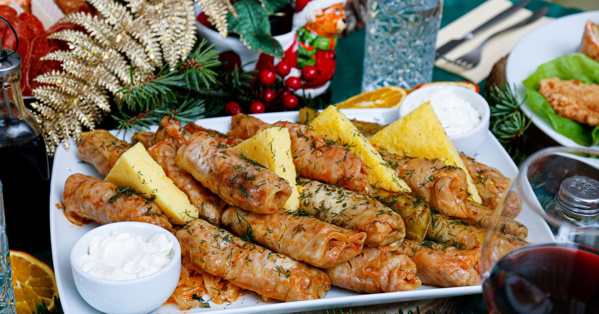 Cum să te bucuri de masa de Crăciun fără să-ți distrugi sănătatea. Secretele unui nutriționist dietetician Cum să te bucuri de masa de Crăciun fără să-ți distrugi sănătatea. Secretele unui nutriționist dietetician